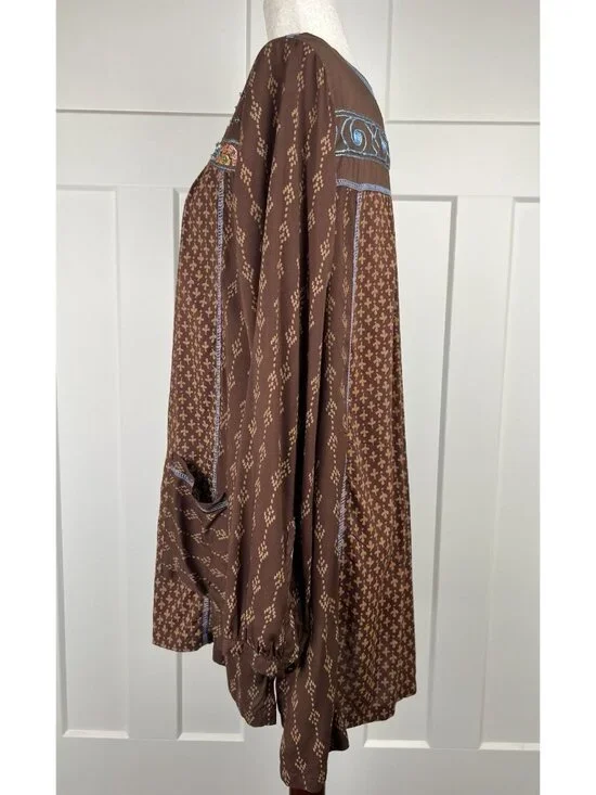 Krista Lee Tunic Top NWT S Boho Embroidered Beaded Brown Oversized Peasant Top - Picture 4 of 10